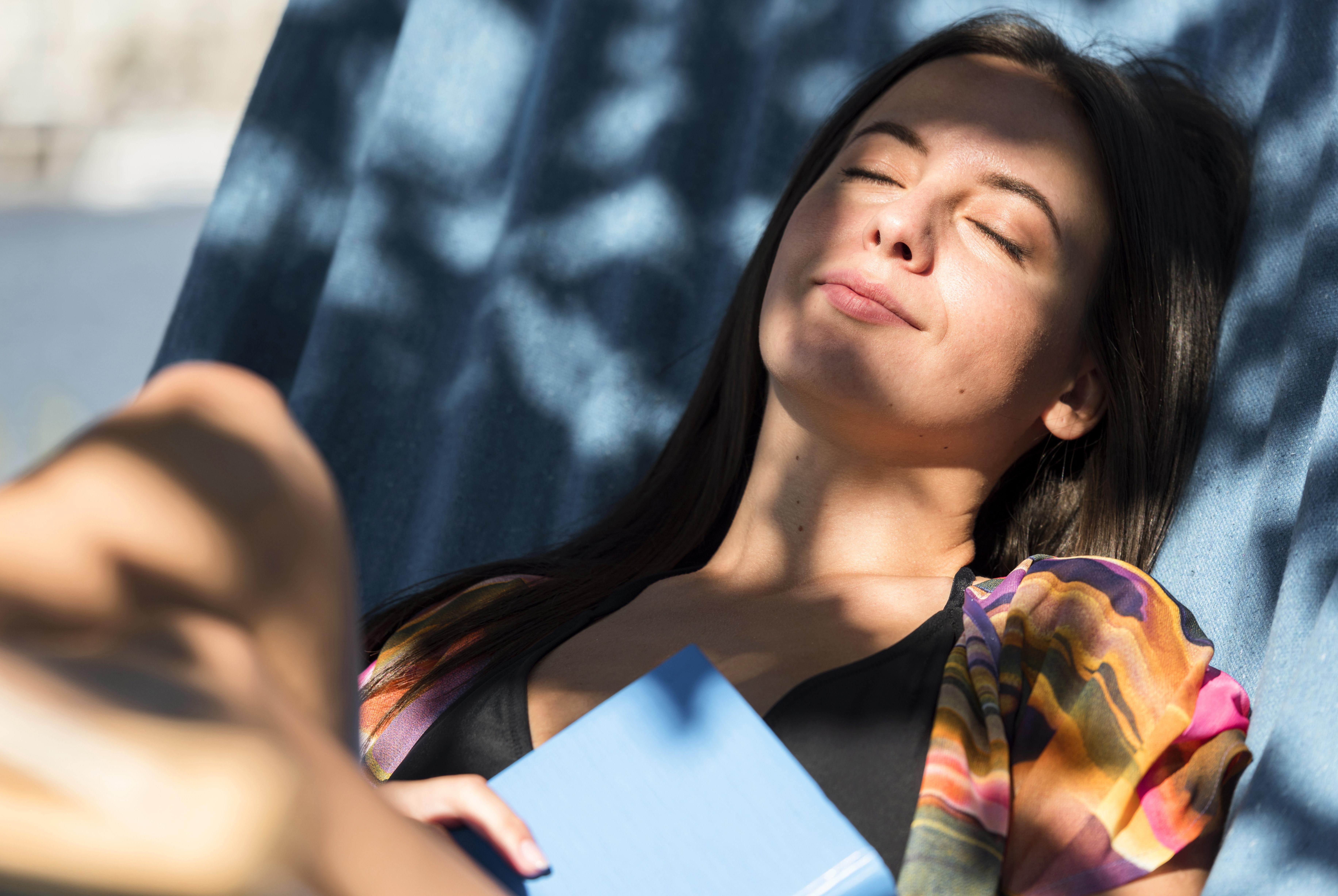 Fighting Hyperpigmentation with UV Protection