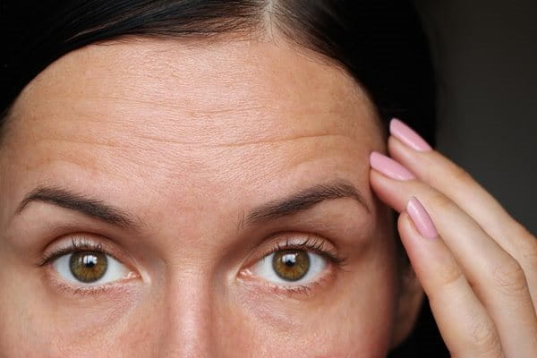 Zmarszczki na czole rodzaje