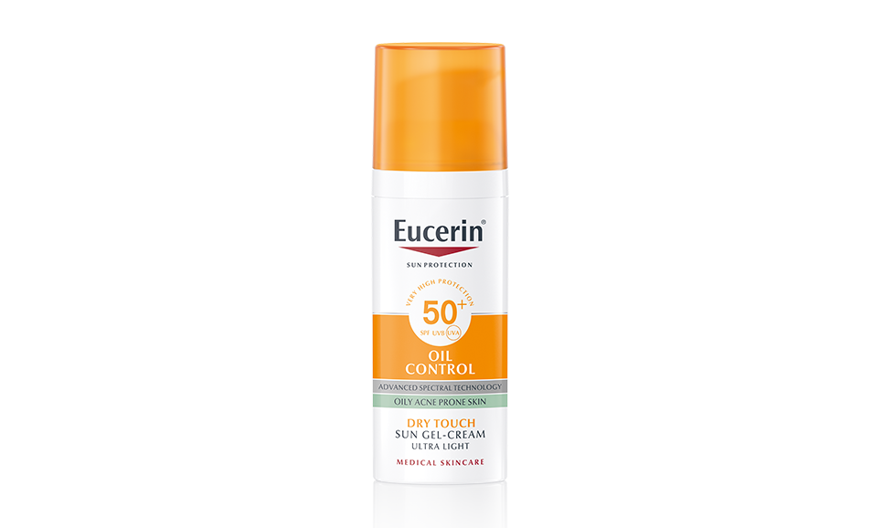 OCHRANNÝ KRÉMOVÝ GÉL NA OPAĽOVANIE NA TVÁR OIL CONTROL SPF 50+