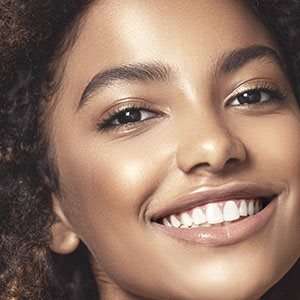 ¿Qué es la melanina y qué hace en nuestro cuerpo?/