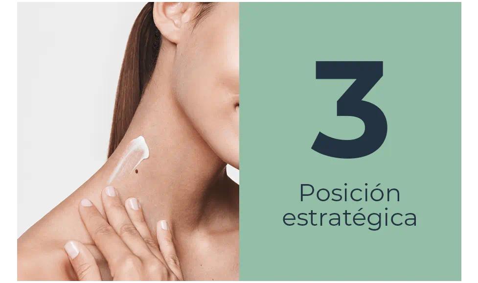 Cómo aplicar crema en la espalda