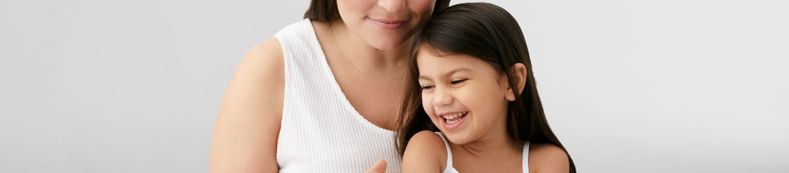 Niños y bebés con dermatitis atópica