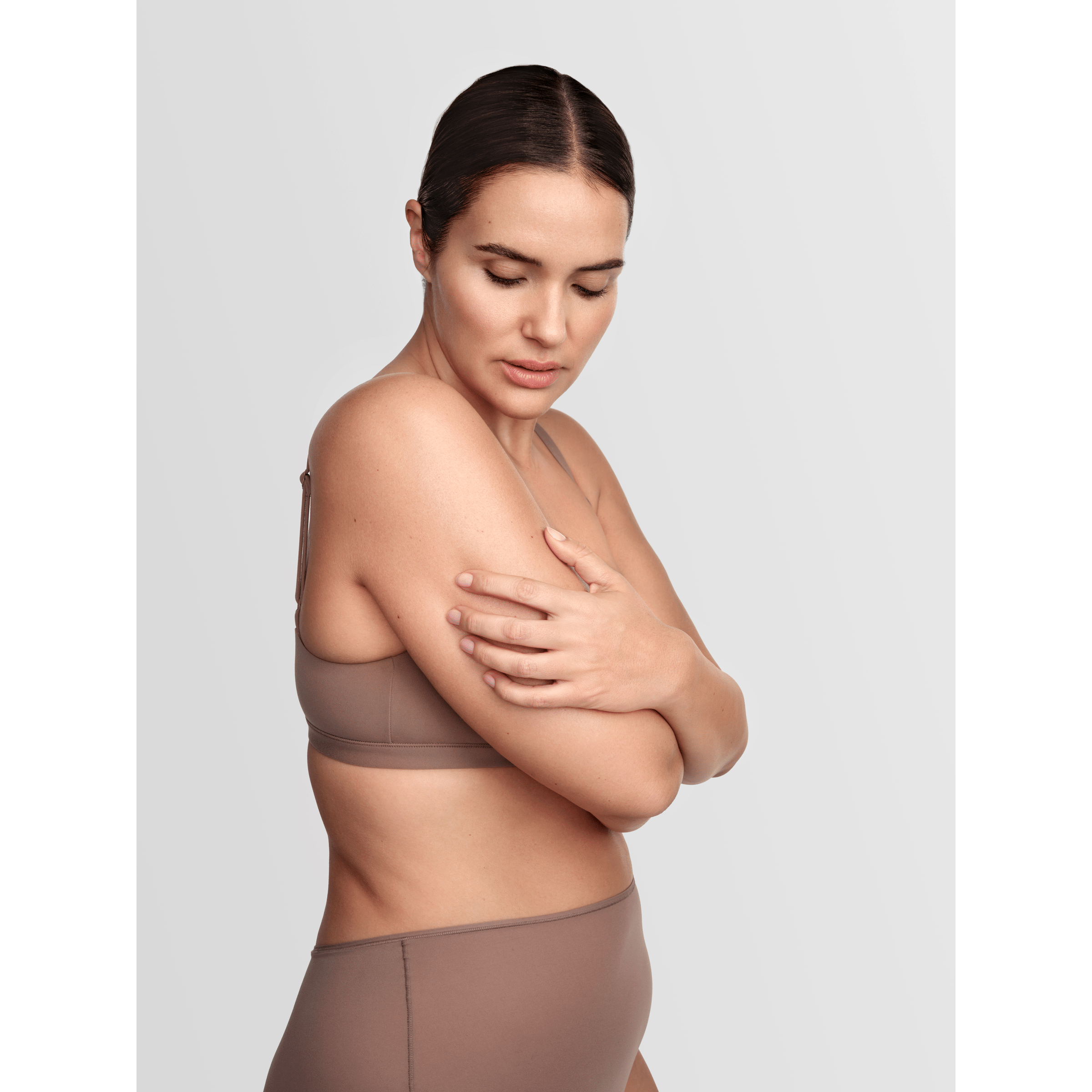 Milde reiniging is de eerste stap om je atopische huid te verzorgen