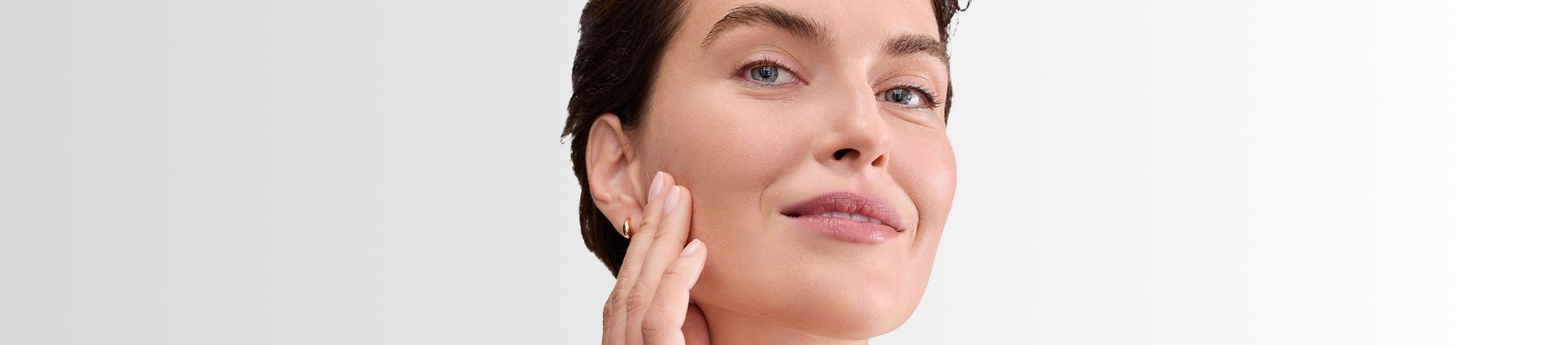 Crema antiarrugas con elastina y colágeno