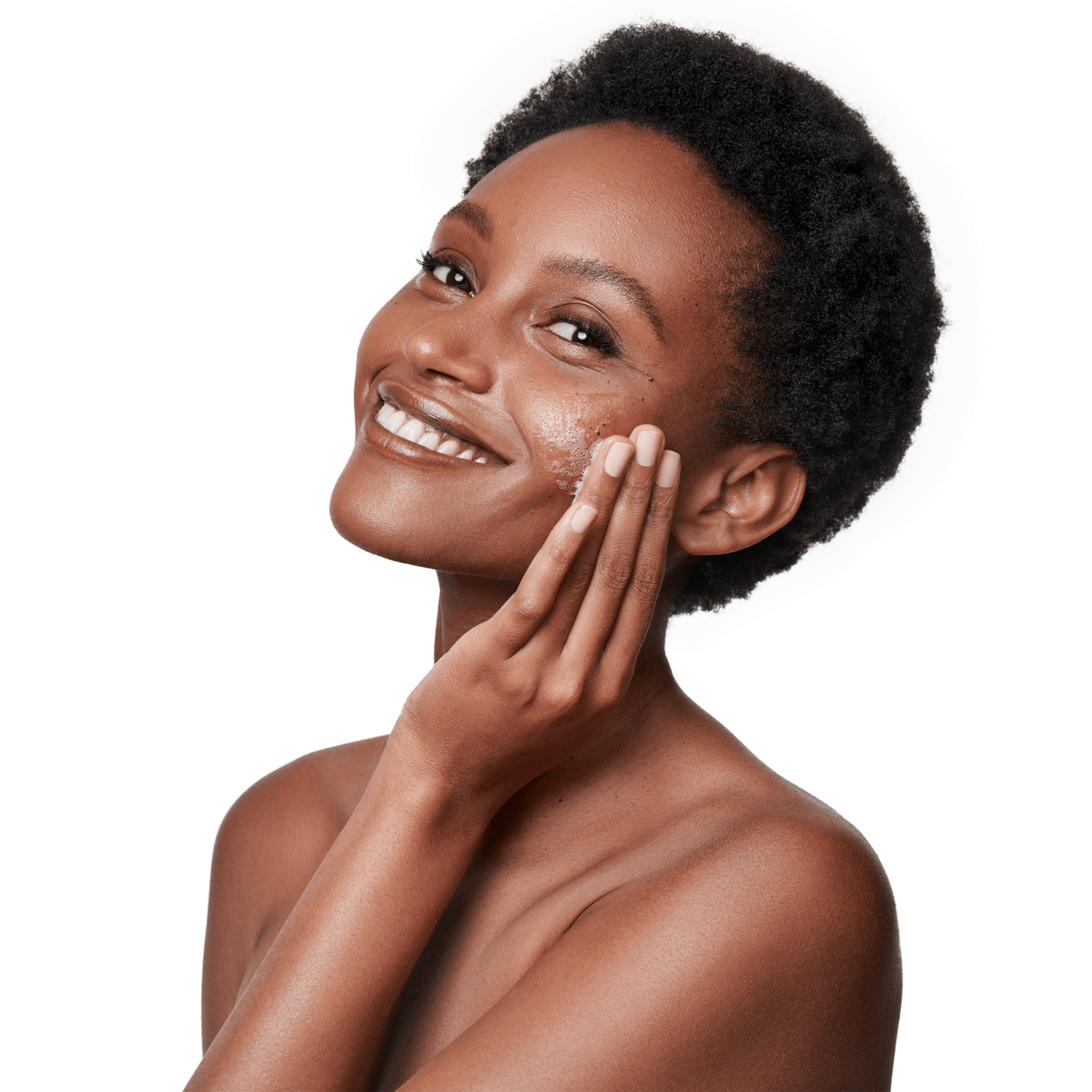 Les marques post-acné sont plates et hyperpigmentées, tandis que les cicatrices post-acné modifient à la fois la texture et l'aspect de la peau.