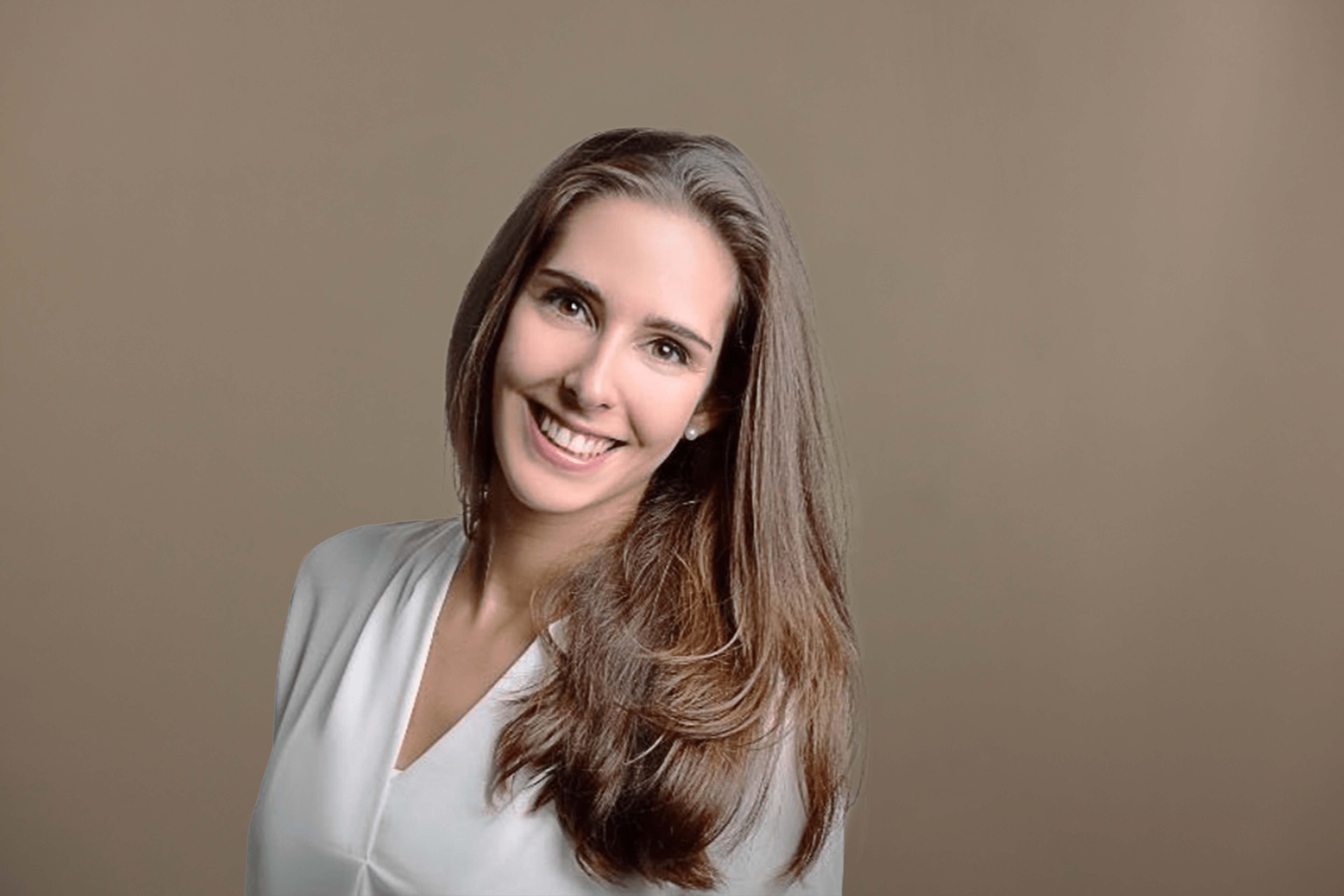 Bild von Laura Schurr, Apothekerin und Medical Managerin der Beiersdorf AG.