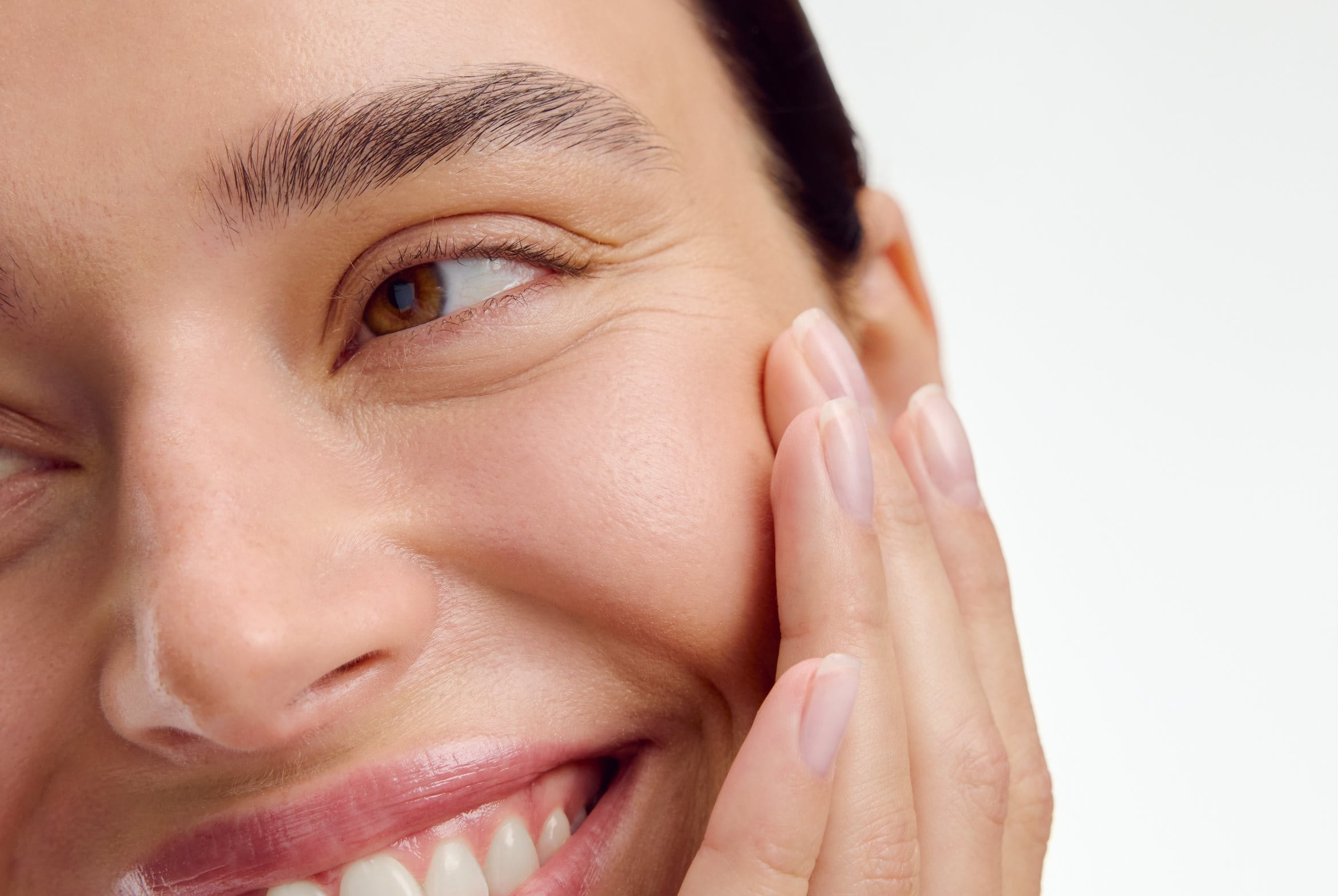 cuando-empezar-a-usar-productos-antiedad-cuidado-de-la-piel-20-anos