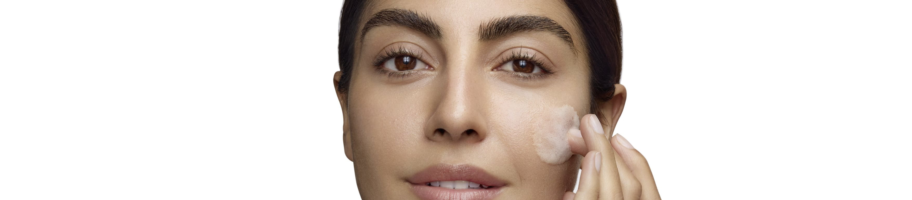 La routine idéale pour enlever les taches brunes sur le visage !