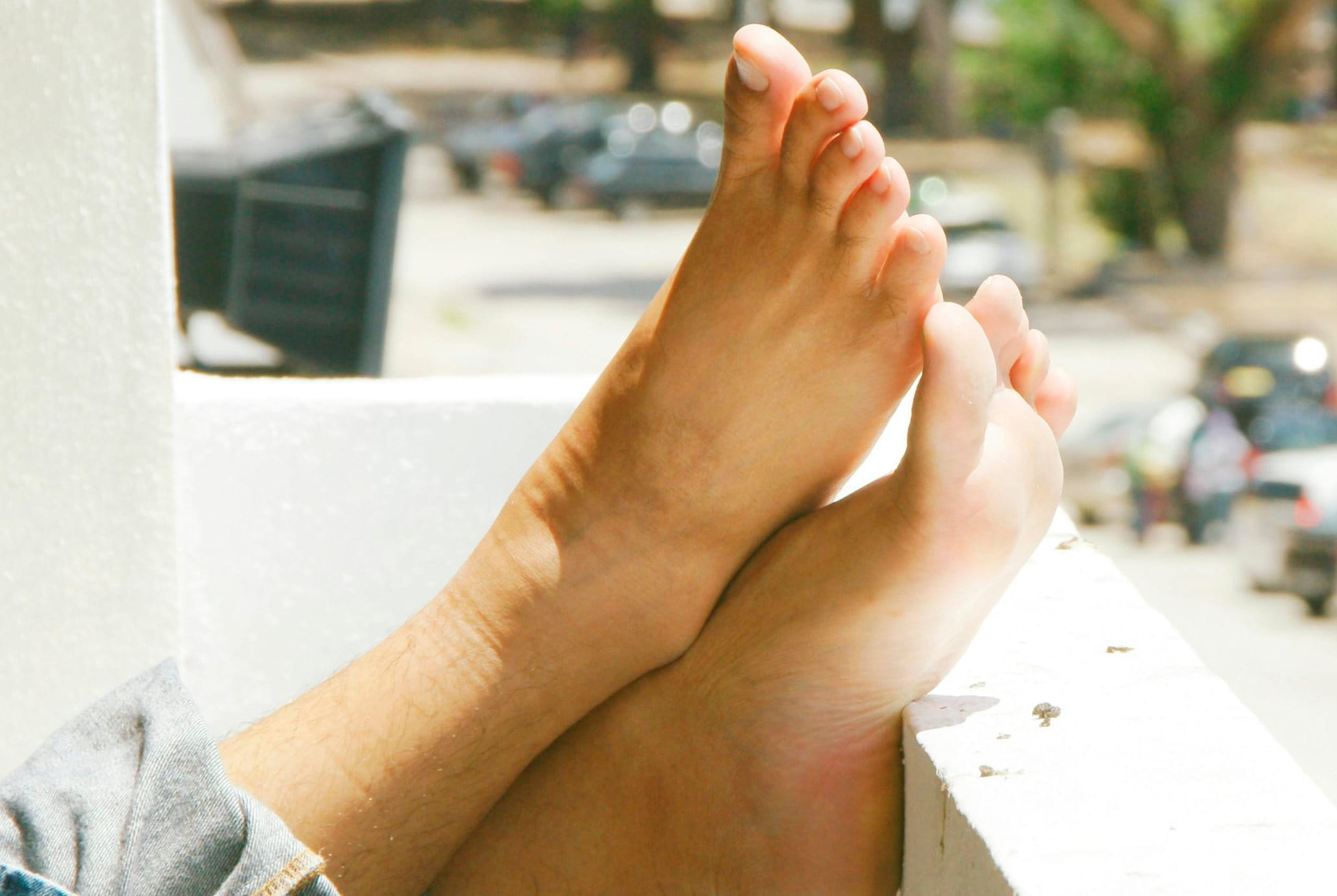 picor-en-los-pies-causas-remedios-eucerin