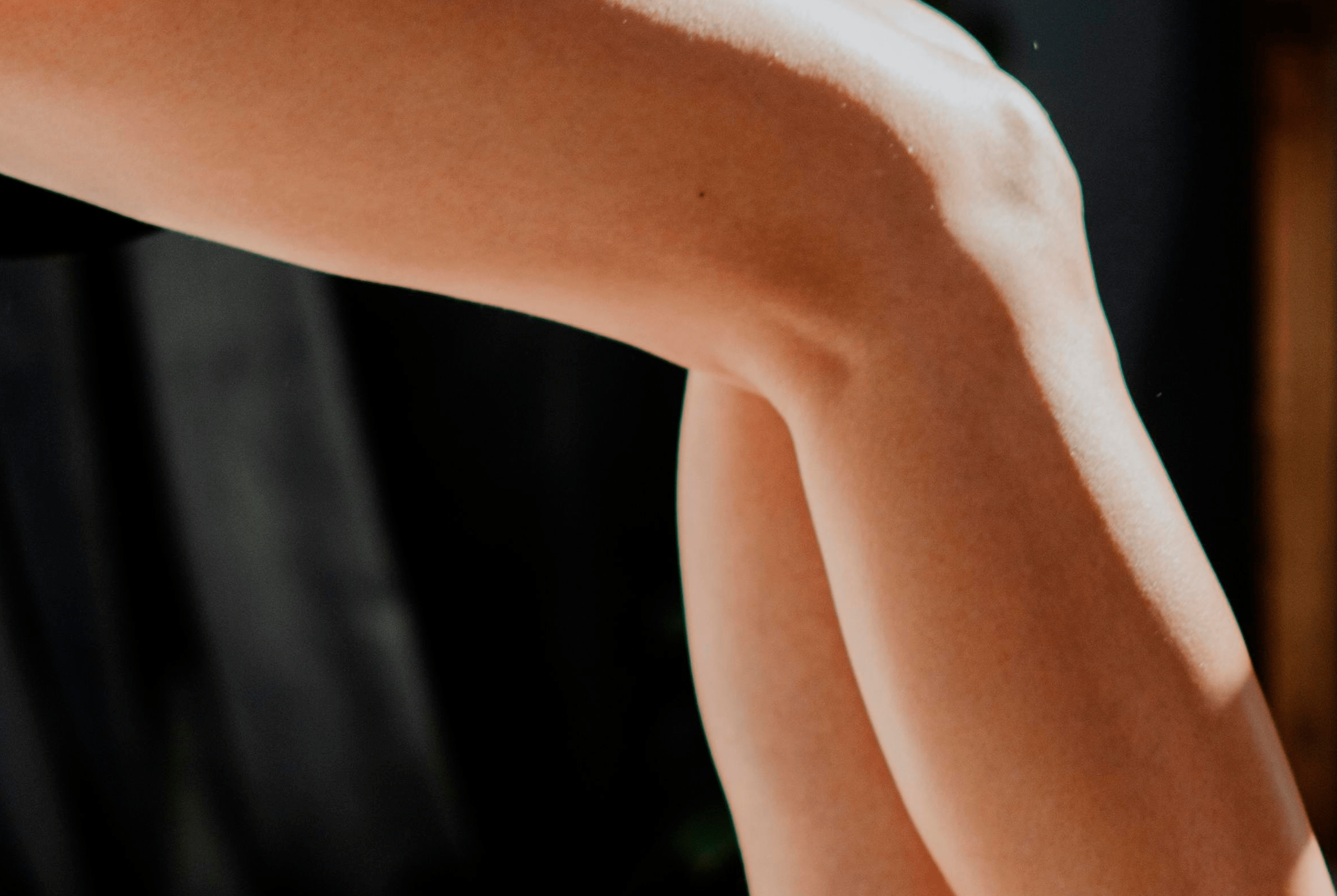 picor-en-las-piernas-causas-y-remedios-eucerin