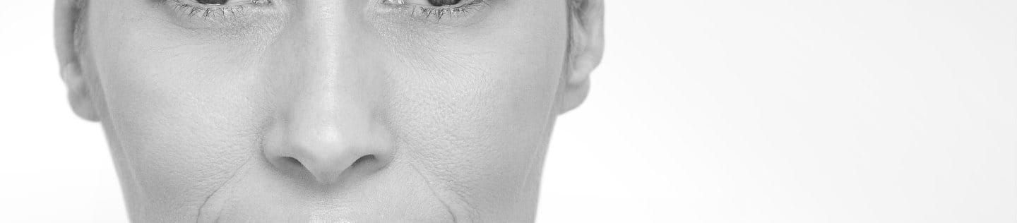 Close-up from woman´s face