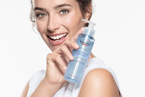 How to use DermatoCLEAN Refreshing Cleansing Gel