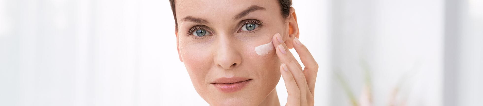 Научете как да се предпазите от хиперпигментацията и слънчеви петна по кожата