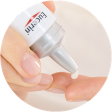 Vitamin C Booster auftragen
