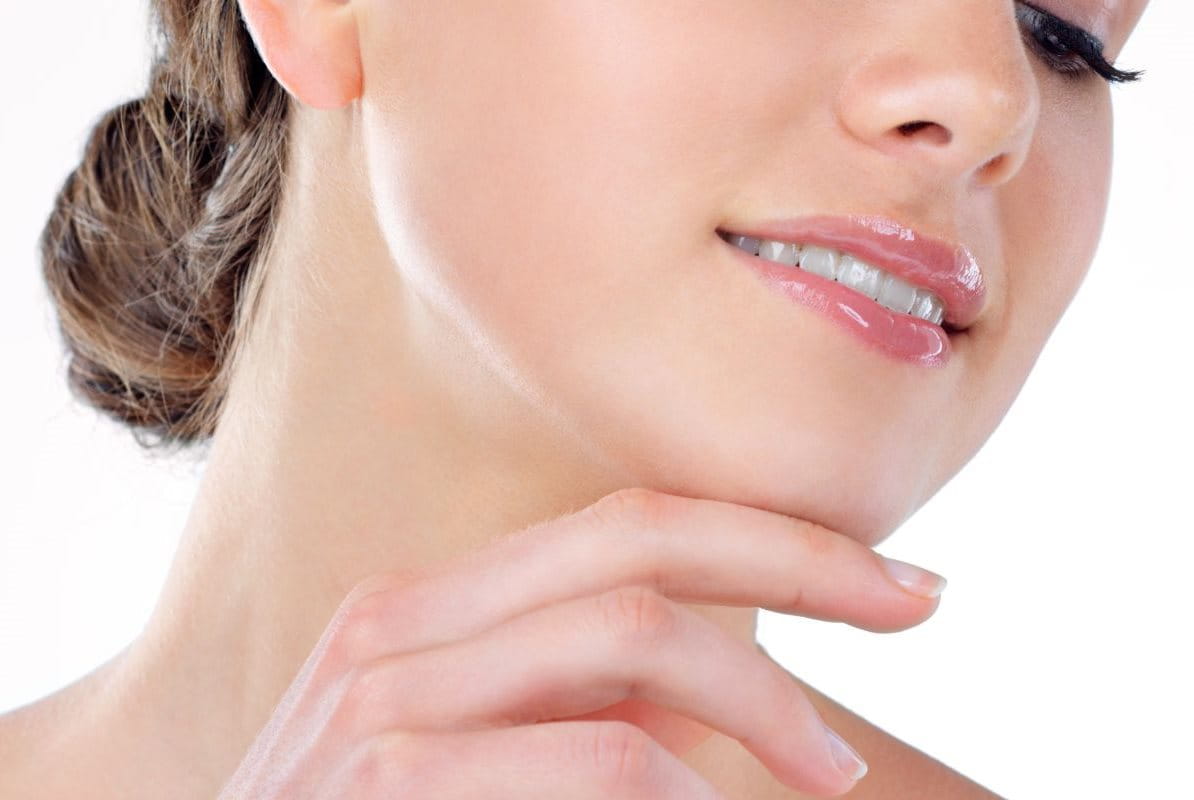 กรอบหน้าชัด