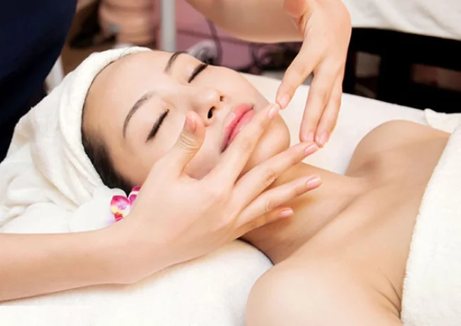 Các kiểu massage mặt