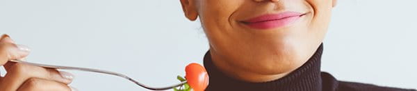 Eucerin-INT_DERMOPURE_Article_420_acne-and-nutrition-teaser