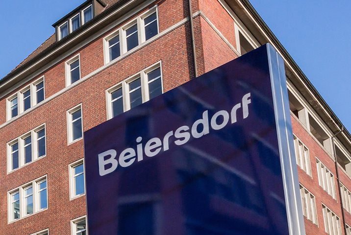 Beiersdorf headquarters banner - Elastoplast