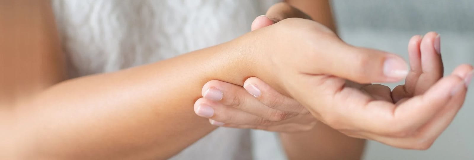 dolor-de-muneca-causas-consejos-para-tratarlo