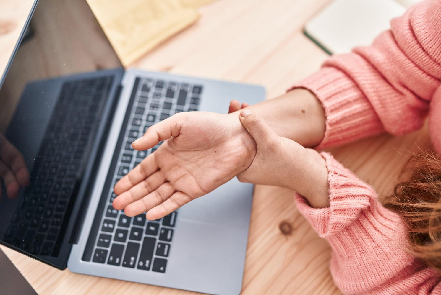 Exploring Wrist Pain Causes and Treatment Strategies