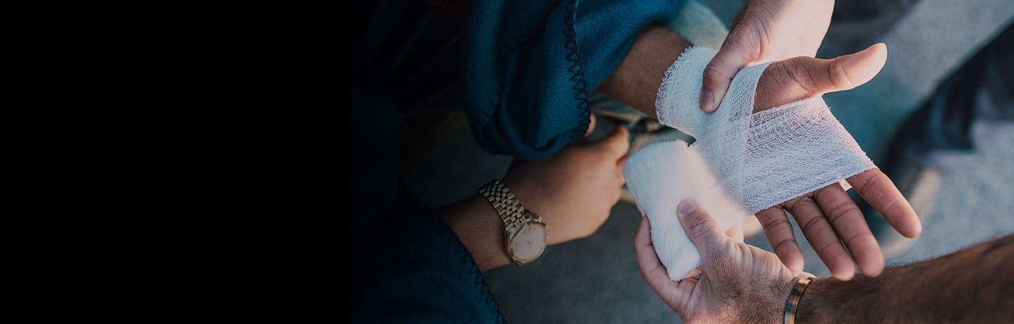 First Aid in an Emergency – Assessment and Response Guide