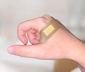 Cover the wound to the maximum