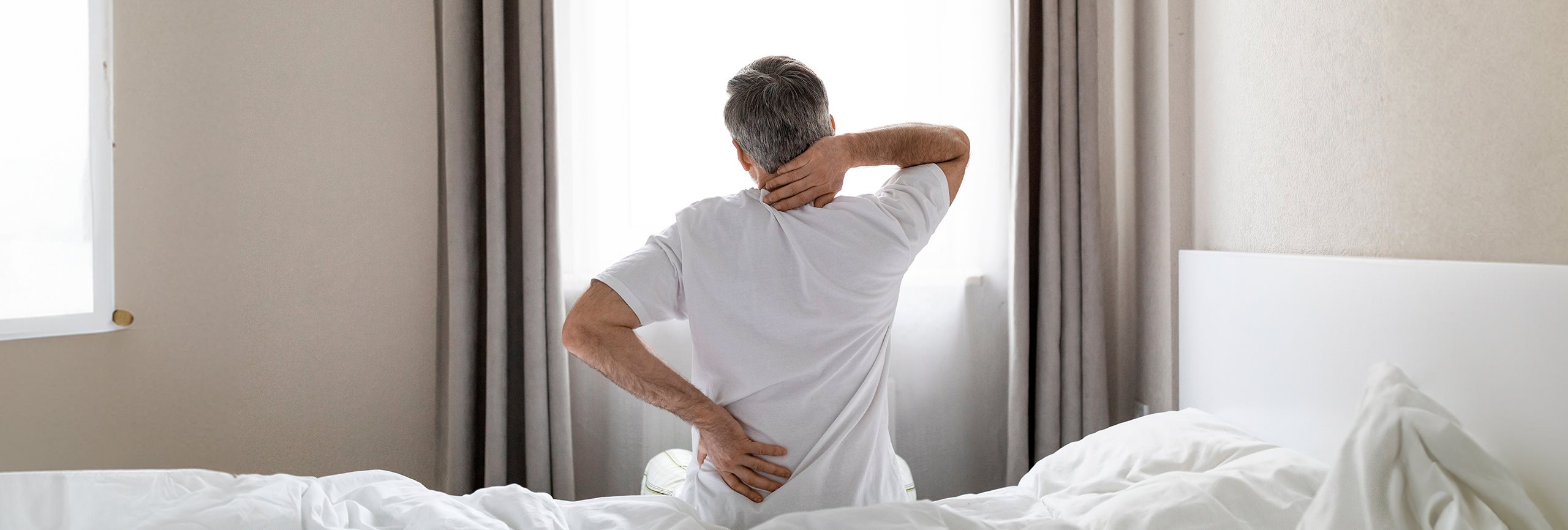 Consejos para prevenir o combatir el dolor de espalda en la oficina