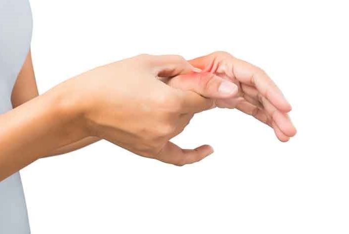 Technieken om je duim in te tapen met Hansaplast