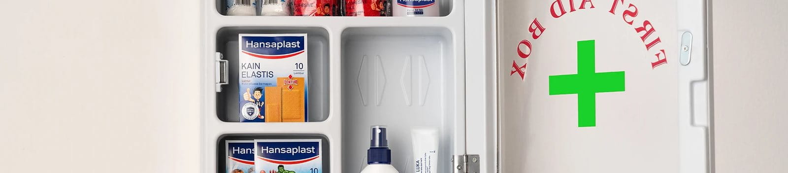 Peralatan p3k dari Hansaplast