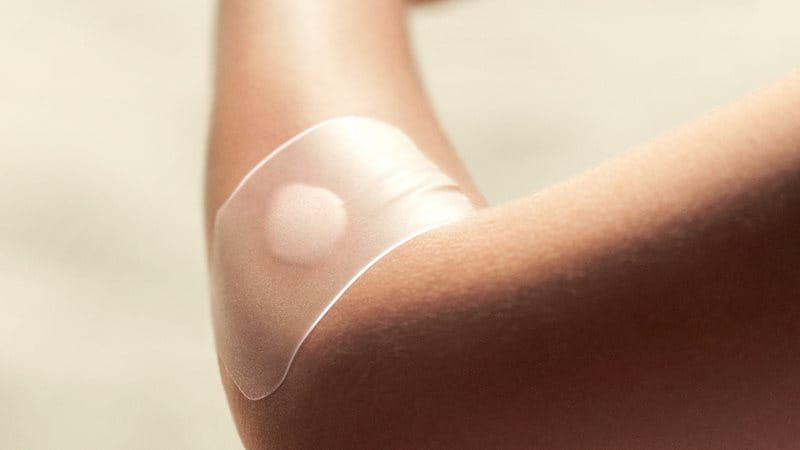 Hansaplast Zweite Haut Schutzt Pflaster am Arm