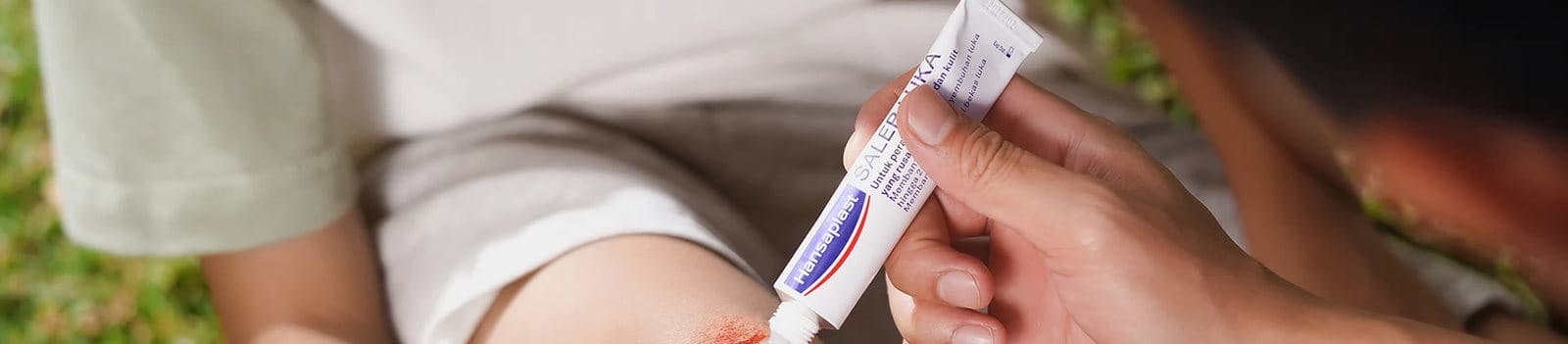Hansaplast Salep Luka untuk pertolongan pertama